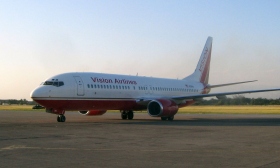 Ett av de charterflyg som transporterade sjukvårdspersonal och Scientologi-frivilligpastorer till Haiti, arrangerat av Joava Good