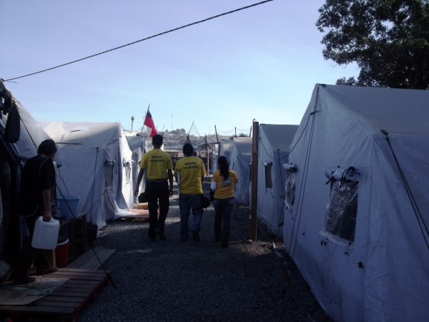 Flyktingläger i hamnstaden Talcahuano, Concepción-provinsen, april 2010.